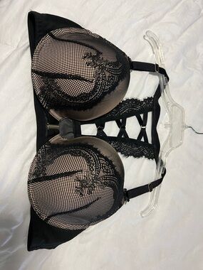 Cacique Black Lace-Accent Push-Up Bra with Strappy Back and Front Clasp 44D